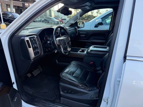 Used 2018 GMC Sierra 1500 Denali w/ Denali Ultimate Package AWD/4WD image 5