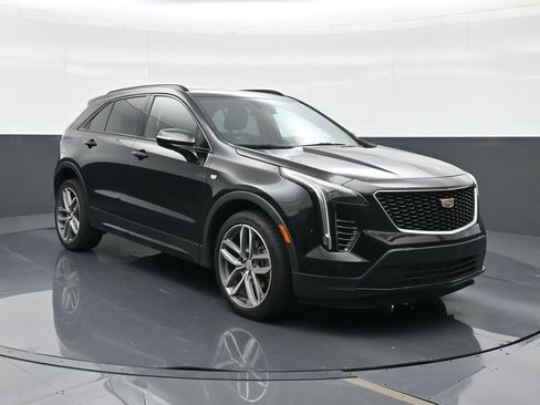 Used 2023 Cadillac XT4 Sport FWD image 4
