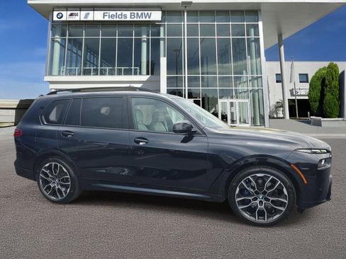 Certified 2025 BMW X7 M60i AWD/4WD image 1
