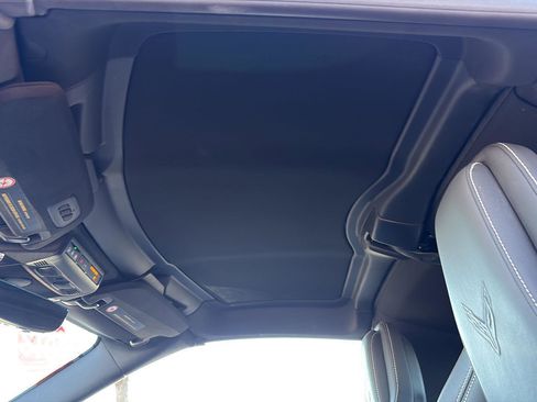 Used 2024 Chevrolet Corvette Stingray Preferred Cpe w/ Battery Protection Package image 19