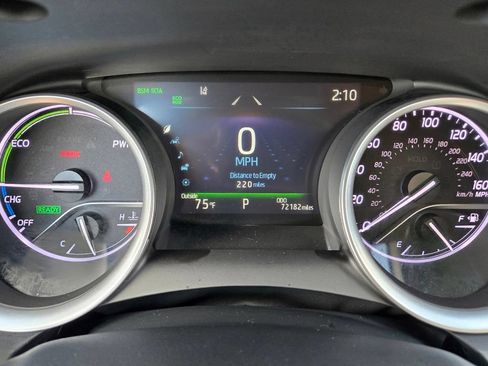 Used 2023 Toyota Camry XLE FWD image 27