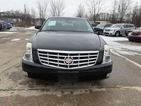 Used 2011 Cadillac DTS image 7