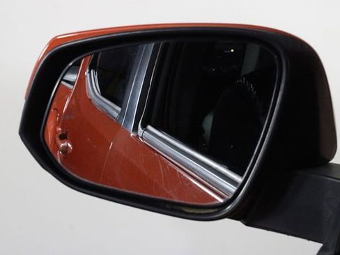 Used 2018 Toyota Tacoma TRD Off-Road image 35