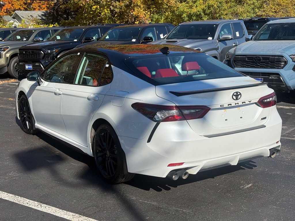 Used 2023 Toyota Camry XSE FWD image 6