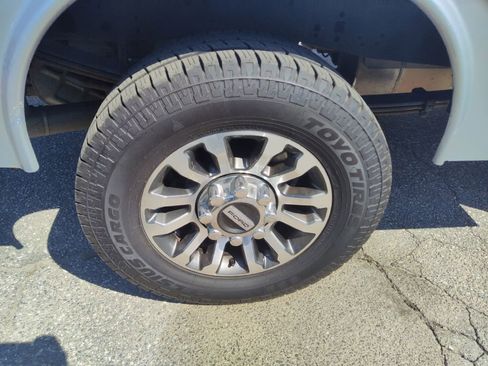 Used 2023 Ford F250 XL w/ Snow Plow Prep Package image 25