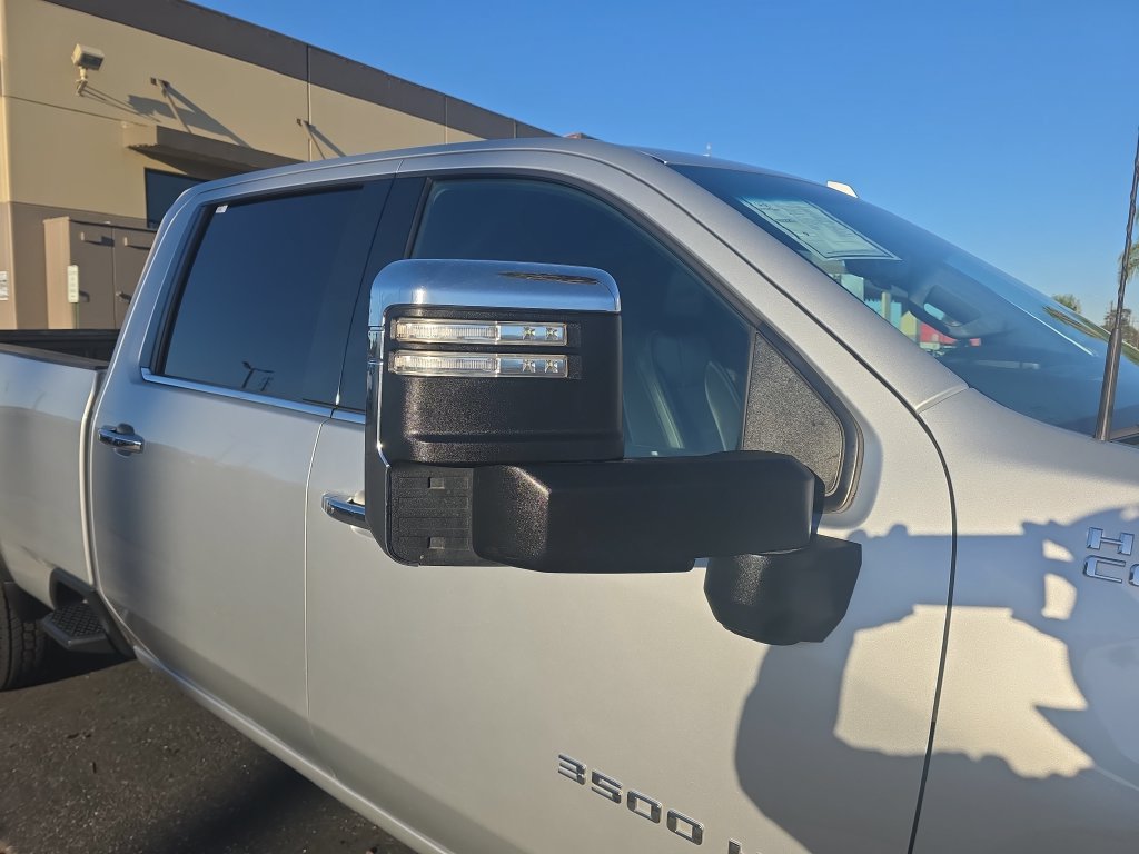 Used 2021 Chevrolet Silverado 3500 High Country AWD/4WD image 9