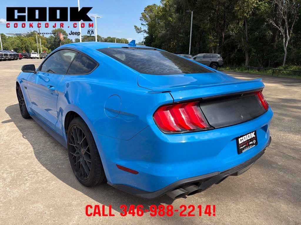 Used 2022 Ford Mustang GT Premium RWD image 3