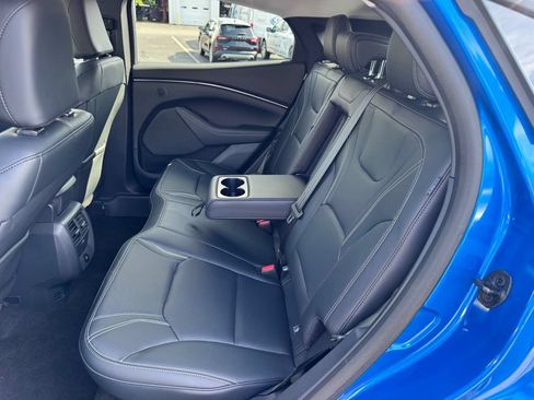 Used 2025 Ford Mustang Mach-E Premium AWD/4WD image 35