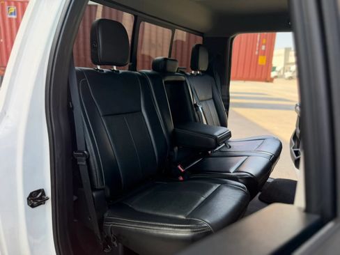 Used 2019 Ford F150 Lariat w/ Equipment Group 502A Luxury AWD/4WD image 25