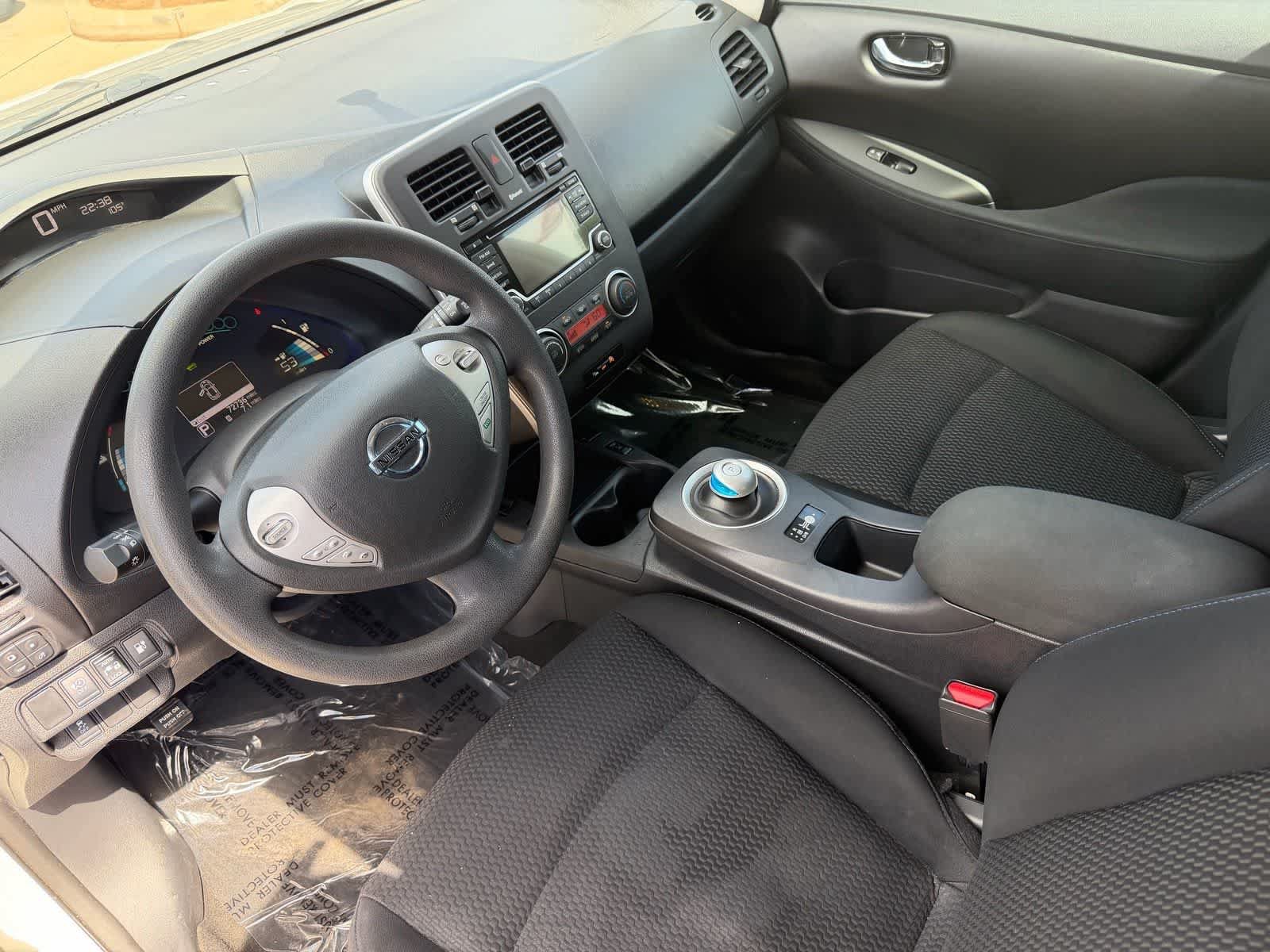 Certified 2017 Nissan Leaf S w/ Charge Package FWD image 9