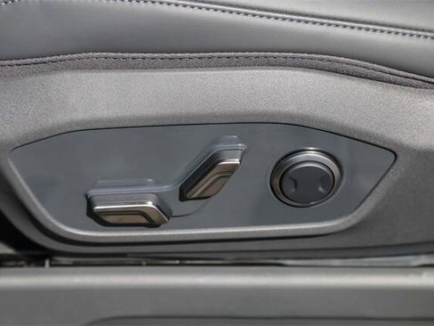 New 2026 Kia EV9 Light image 21