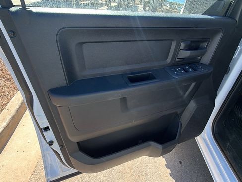 New 2026 RAM 5500 Tradesman w/ Chrome Appearance Group AWD/4WD image 15