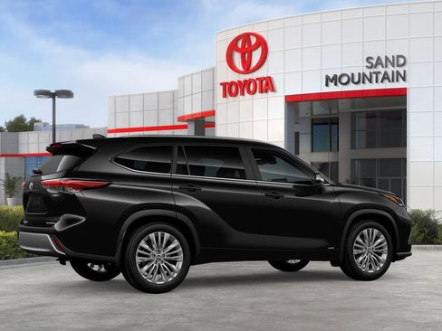 New 2026 Toyota Highlander Platinum AWD/4WD image 35