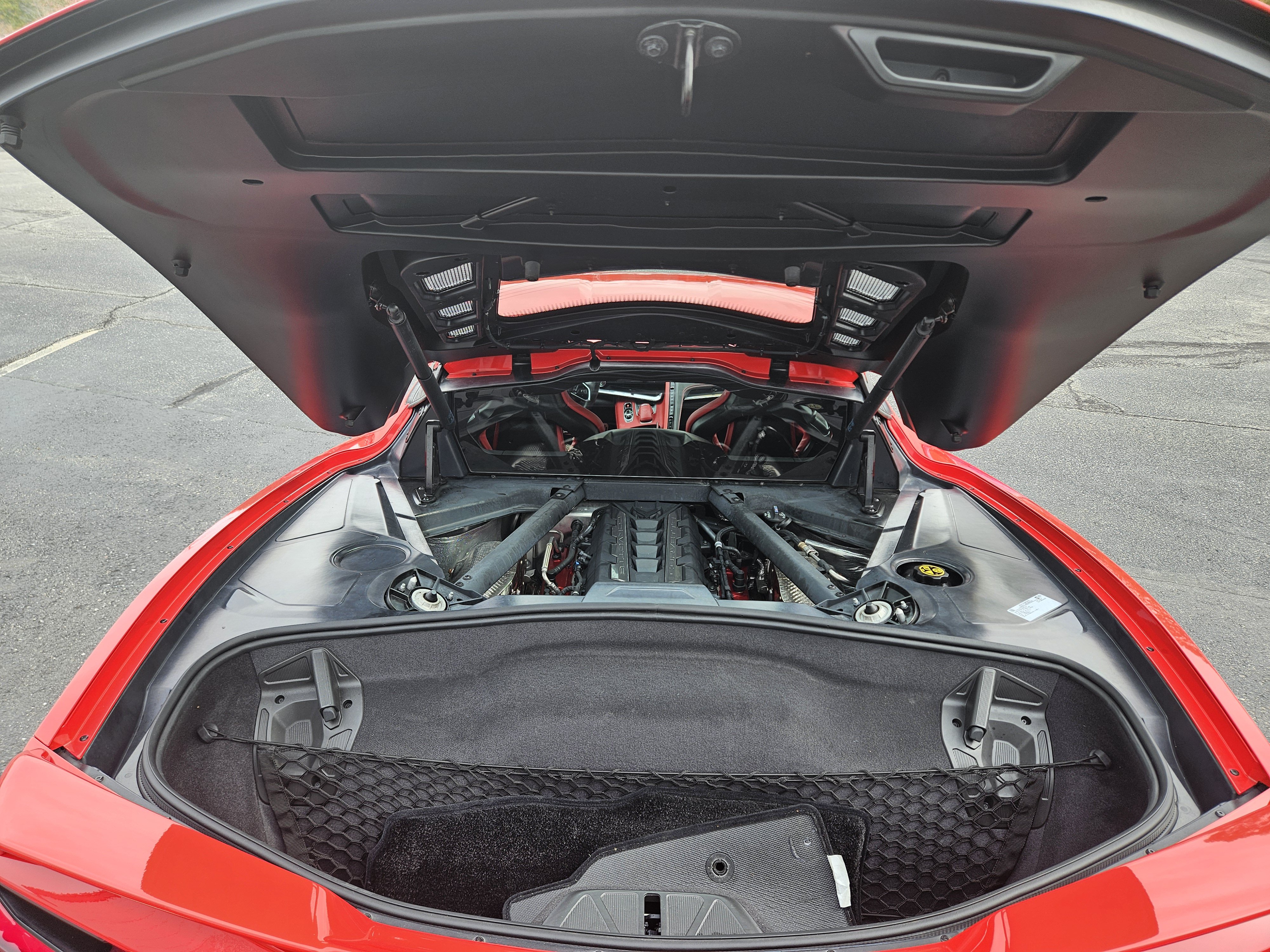 Used 2020 Chevrolet Corvette Stingray Preferred Cpe w/ 2LT Preferred Equipment Group RWD image 10