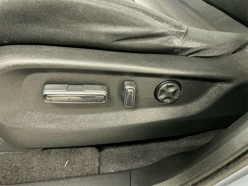 Used 2022 Honda CR-V EX image 10