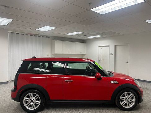 Used 2011 MINI Cooper Clubman S image 5
