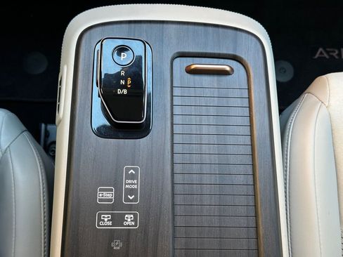 Used 2023 Nissan Ariya Evolve+ image 41