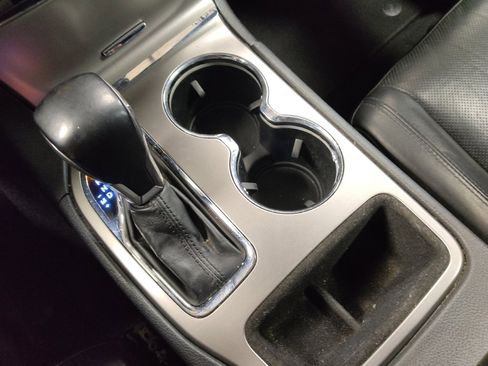 Used 2020 Jeep Grand Cherokee Limited w/ Luxury Group II image 26