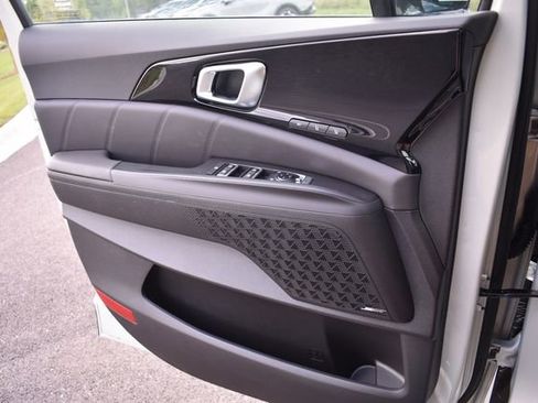 New 2026 Kia Carnival SX Prestige image 39