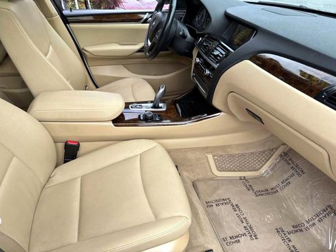 Used 2016 BMW X3 xDrive28i image 10