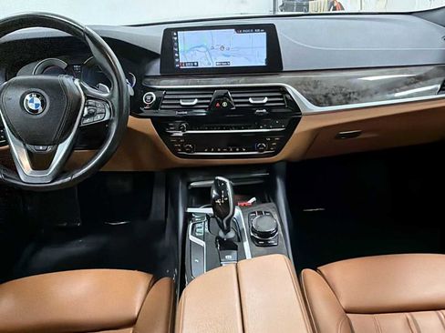 Used 2018 BMW 540i xDrive image 27