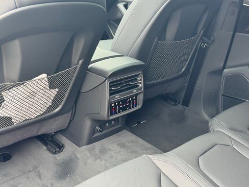 New 2026 Audi Q8 Premium Plus image 25