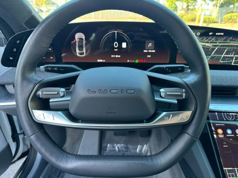 Used 2023 Lucid Air Pure AWD/4WD image 31