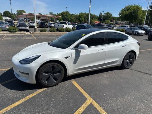 Used 2020 Tesla Model 3 RWD image 3
