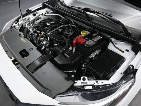 Used 2023 Nissan Sentra SV FWD image 43
