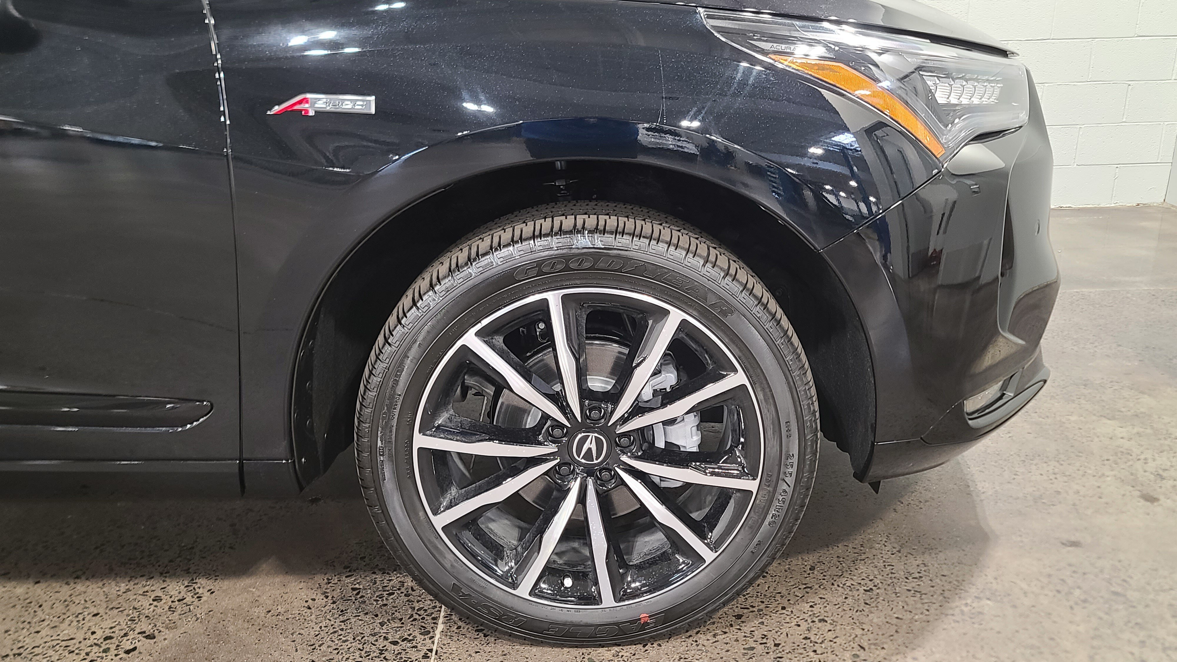 Certified 2026 Acura RDX w/ Advance Package AWD/4WD image 16