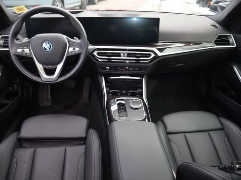Used 2023 BMW 330e xDrive w/ Premium Package image 12