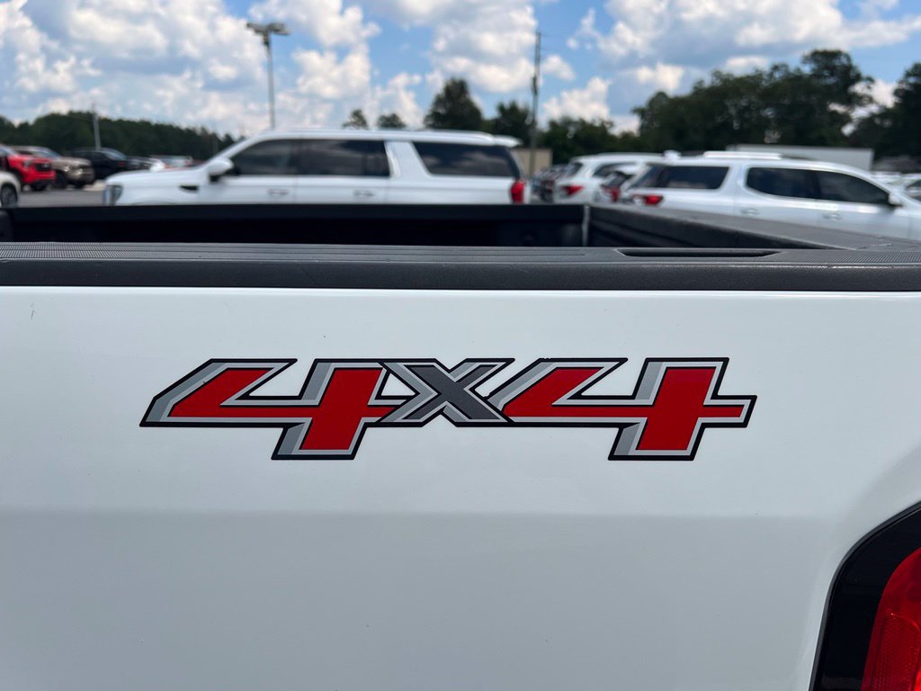 Used 2016 Chevrolet Colorado LT w/ LT Convenience Package AWD/4WD image 11