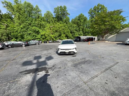 Used 2025 Kia K4 FWD image 16