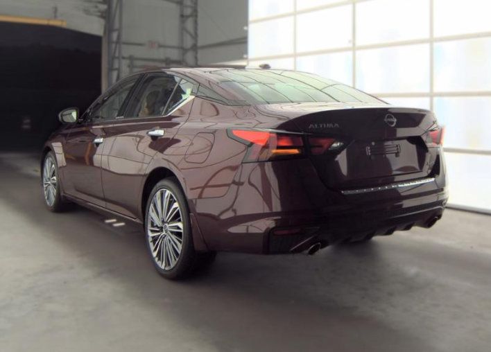 Certified 2023 Nissan Altima 2.5 SL AWD/4WD image 3