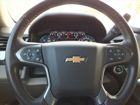 Used 2019 Chevrolet Suburban Premier w/ RST 6.2L Performance Edition image 25