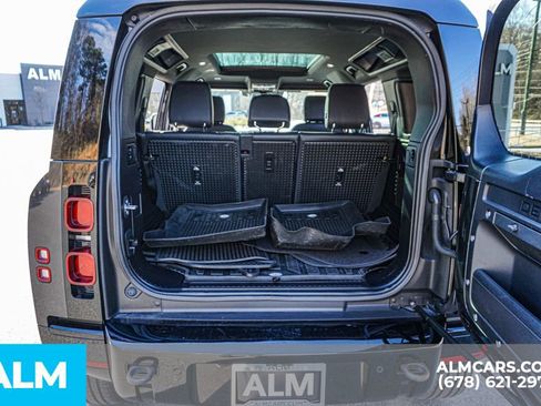 Used 2023 Land Rover Defender 110 X-Dynamic SE AWD/4WD image 24