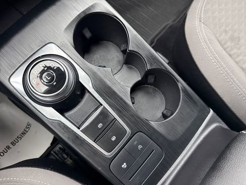 Used 2022 Ford Escape SE w/ Convenience Package image 41