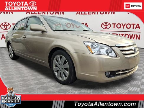 Used 2006 Toyota Avalon XL FWD image 1