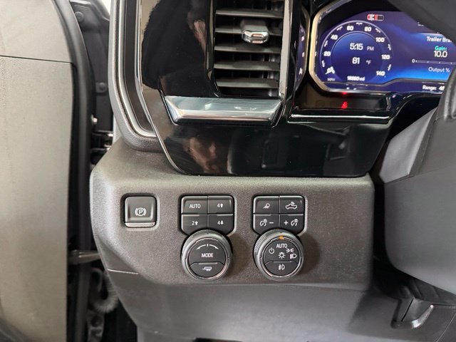 Used 2024 Chevrolet Silverado 1500 RST w/ Redline Edition AWD/4WD image 19