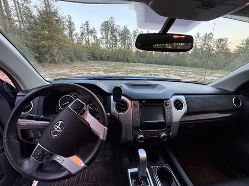 Used 2014 Toyota Tundra Limited image 7