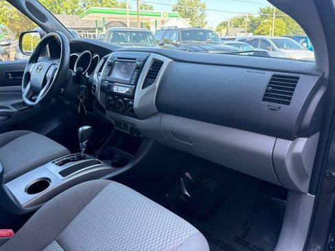 Used 2013 Toyota Tacoma 4x4 Double Cab w/ SR5 Pkg image 16