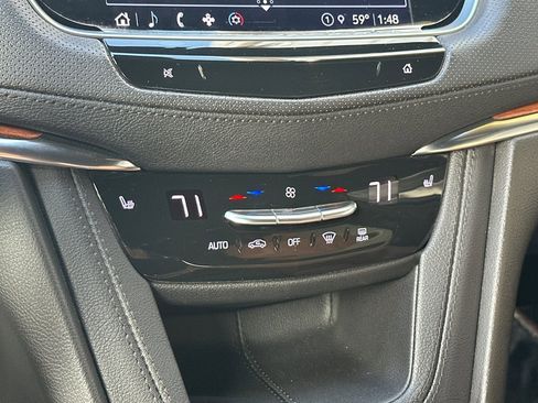 Used 2022 Cadillac XT5 Premium Luxury image 28