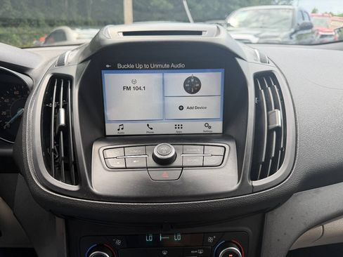 Used 2018 Ford Escape SE w/ SE Sync 3 Package FWD image 21