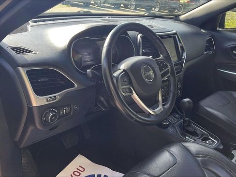 Used 2020 Jeep Cherokee High Altitude AWD/4WD image 8