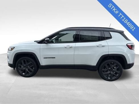 New 2026 Jeep Compass Limited image 4