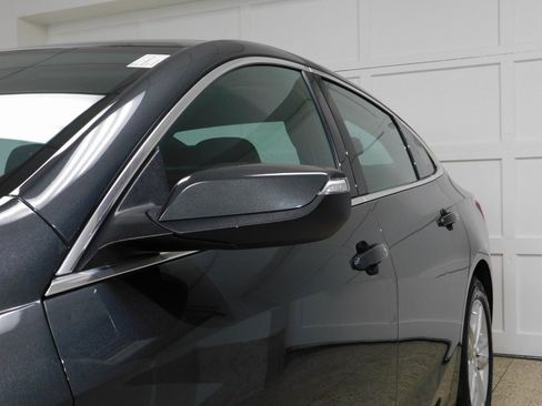 Used 2018 Chevrolet Malibu LT image 20