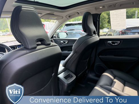 Certified 2023 Volvo XC60 B5 Plus w/ Climate Package image 21