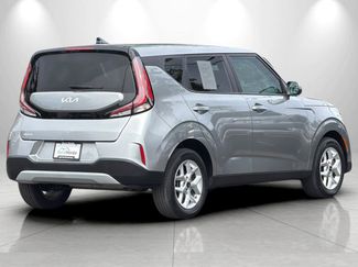 Used 2024 Kia Soul LX w/ Option Group 015 FWD video 2