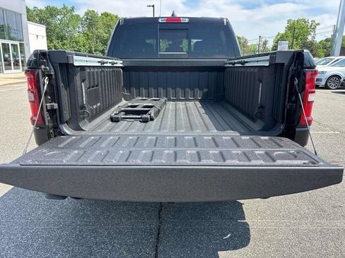 New 2026 RAM 1500 4x4 Crew Cab image 4