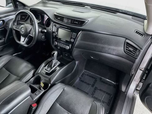 Used 2018 Nissan Rogue SL FWD image 33